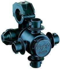 TeeJet - QJ364C-3/4-NYB - 4-Way Nozzle Body - Wet Boom - 3/4" Pipe-Mid-South Ag. Equipment