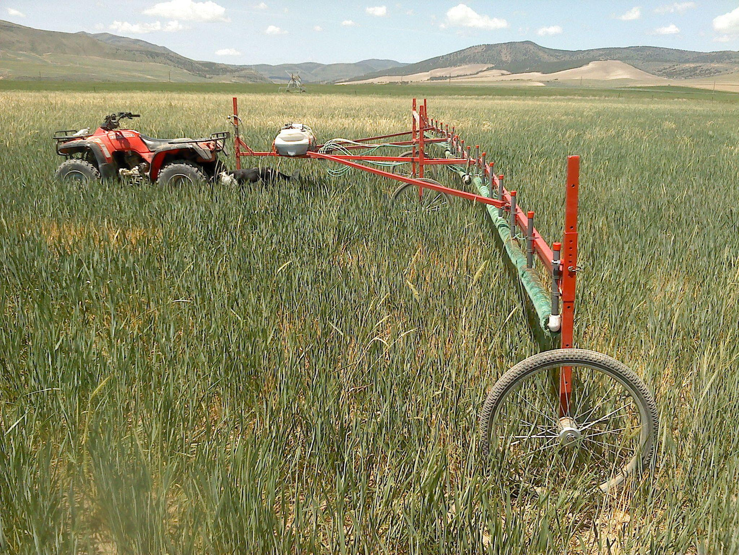 Pull-Type Drift Free Sponge Weed Wiper (10-40 ft) - Smucker MFG-SMUCKER MANUFACTURING-Mid-South Ag. Equipment