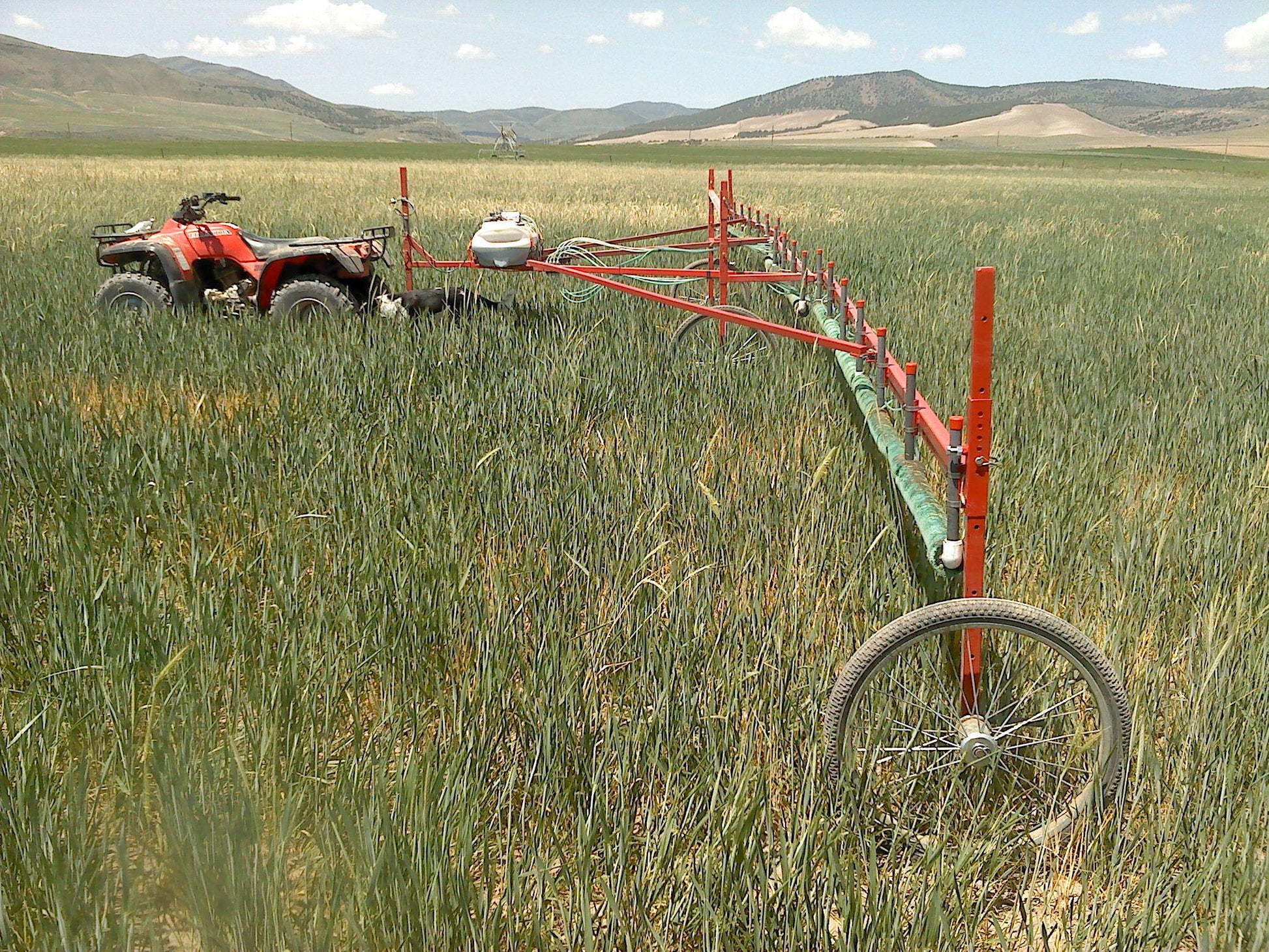 Pull-Type Drift Free Sponge Weed Wiper (10-40 ft) - Smucker MFG-SMUCKER MANUFACTURING-Mid-South Ag. Equipment